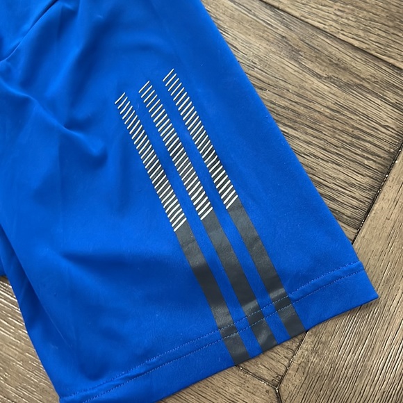 Men’s blue Adidas athletic shirt dry fit - Picture 6 of 14